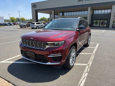 2022 Jeep Grand Cherokee Summit