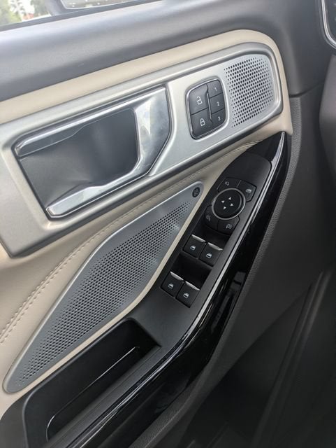 2021 Ford Explorer Platinum