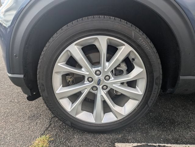2021 Ford Explorer Platinum
