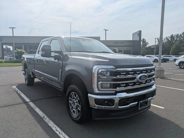 2023 Ford Super Duty F-350 SRW Lariat