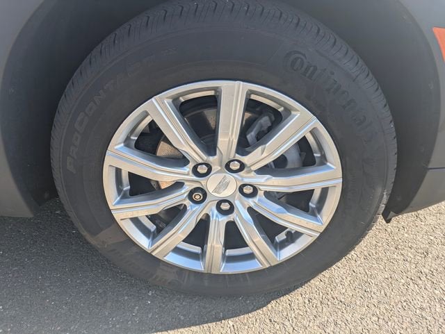 2021 Cadillac XT4 Premium Luxury