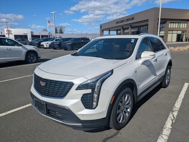 2021 Cadillac XT4 Premium Luxury