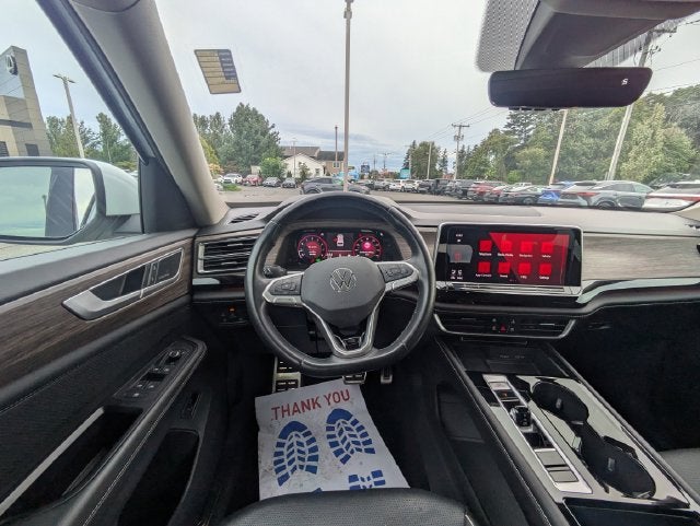 2024 Volkswagen Atlas 2.0T SEL Premium R-Line