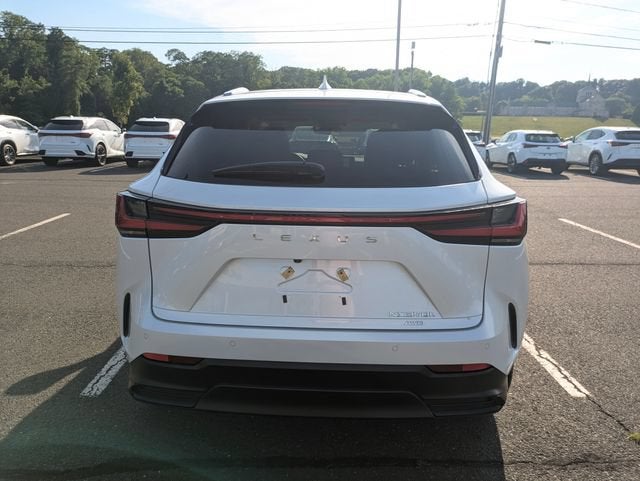 2025 Lexus NX 350h Premium