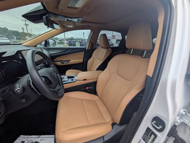 2025 Lexus NX 350h Premium