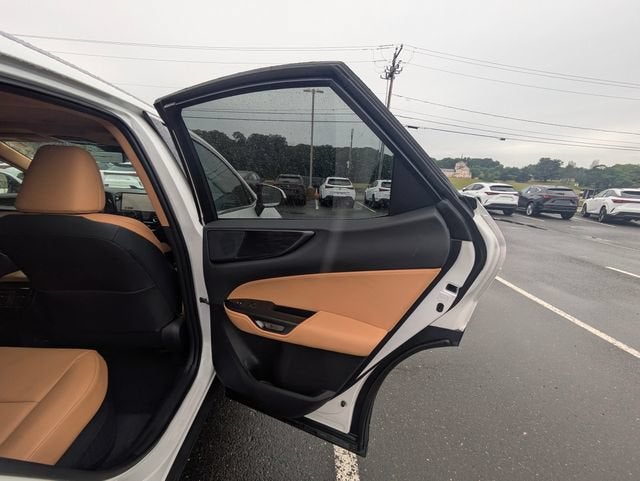 2025 Lexus NX 350h Premium