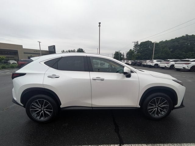 2025 Lexus NX 350h Premium