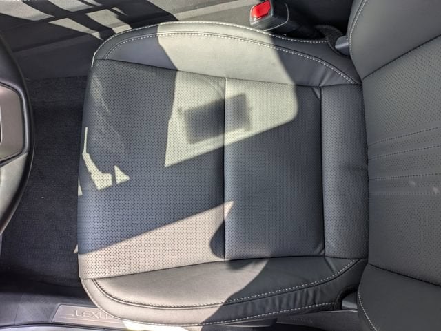 2025 Lexus NX 350h Premium