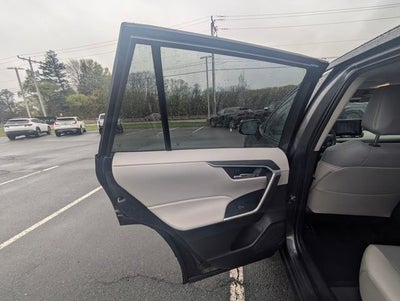 2022 Toyota RAV4 XLE Premium