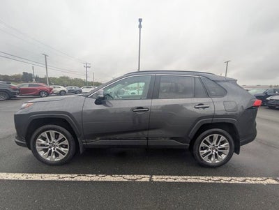 2022 Toyota RAV4 XLE Premium