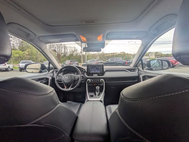 2020 Toyota RAV4 XLE Premium