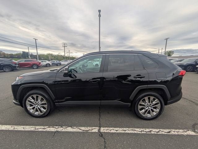 2020 Toyota RAV4 XLE Premium