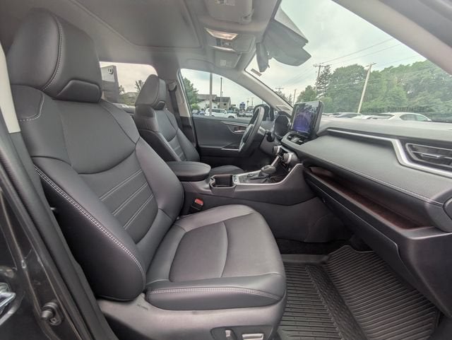2025 Toyota RAV4 Limited