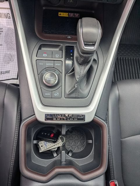 2025 Toyota RAV4 Limited