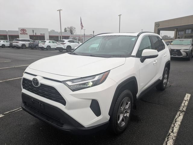2024 Toyota RAV4 XLE
