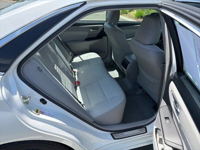 2016 Toyota Camry Hybrid XLE