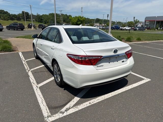2016 Toyota Camry Hybrid XLE