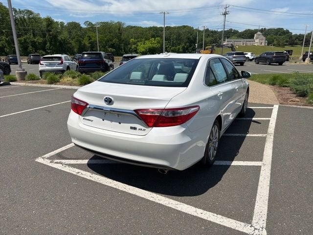 2016 Toyota Camry Hybrid XLE