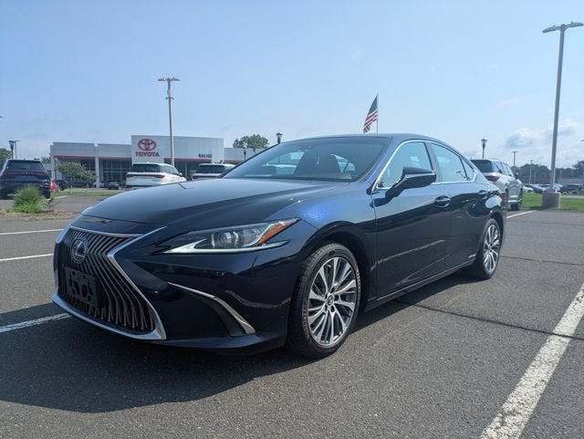 2020 Lexus ES 300h