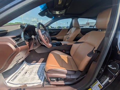 2020 Lexus ES 300h
