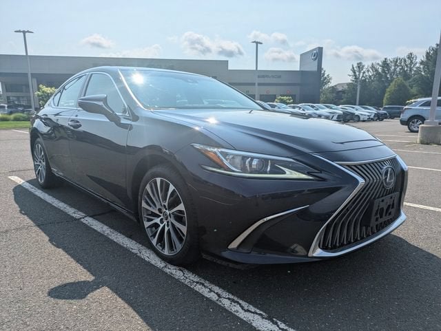 2020 Lexus ES 300h
