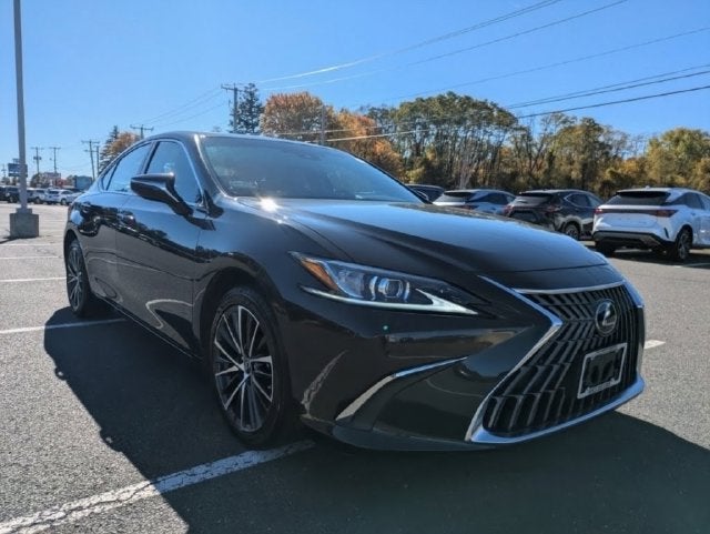 2024 Lexus ES 300h