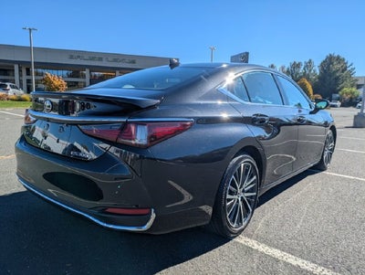 2024 Lexus ES 300h