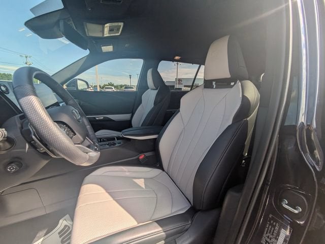 2025 Lexus TX 500h F SPORT Premium