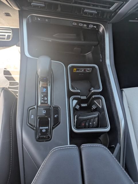 2025 Lexus TX 500h F SPORT Premium