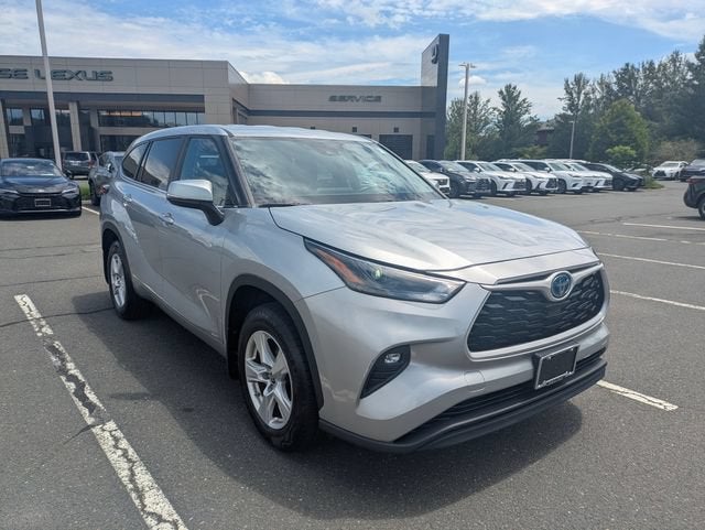 2023 Toyota Highlander LE