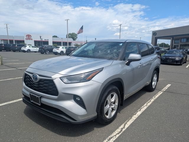 2023 Toyota Highlander LE