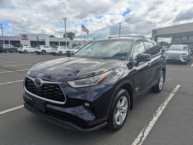 2021 Toyota Highlander LE