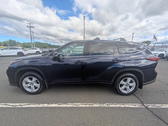 2021 Toyota Highlander LE