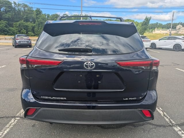 2021 Toyota Highlander LE