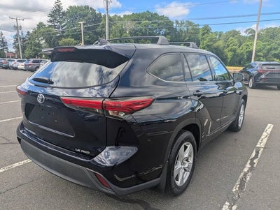 2021 Toyota Highlander LE