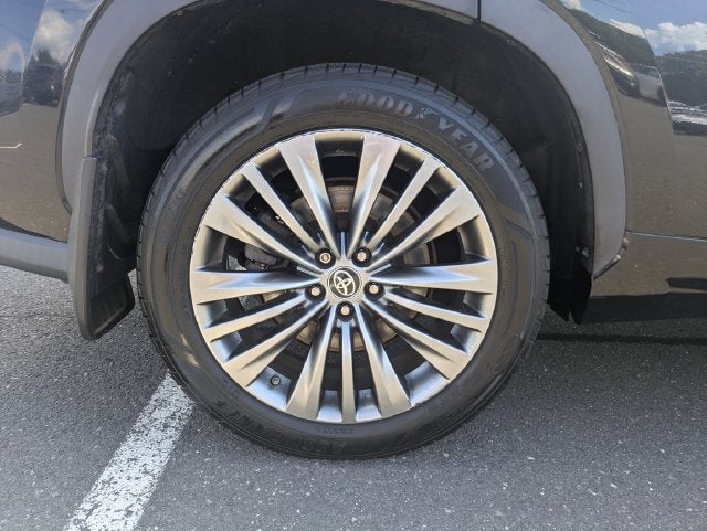 2020 Toyota Highlander Platinum