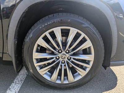 2020 Toyota Highlander Platinum