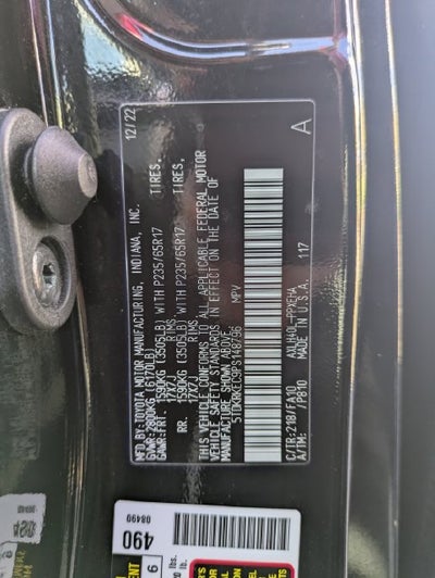 2023 Toyota Sienna LE