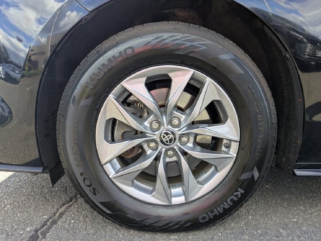 2023 Toyota Sienna LE