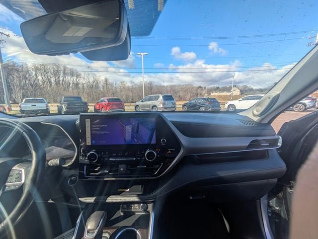 2023 Toyota Highlander Limited