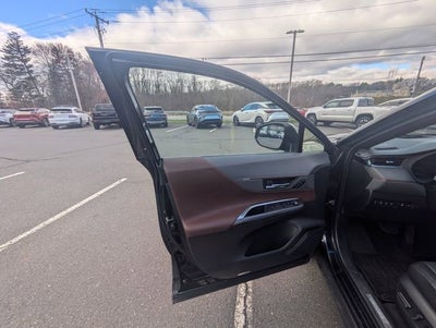 2023 Toyota Venza Limited