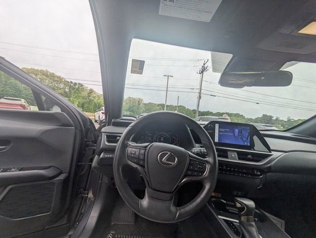 2023 Lexus UX 250h F SPORT Design