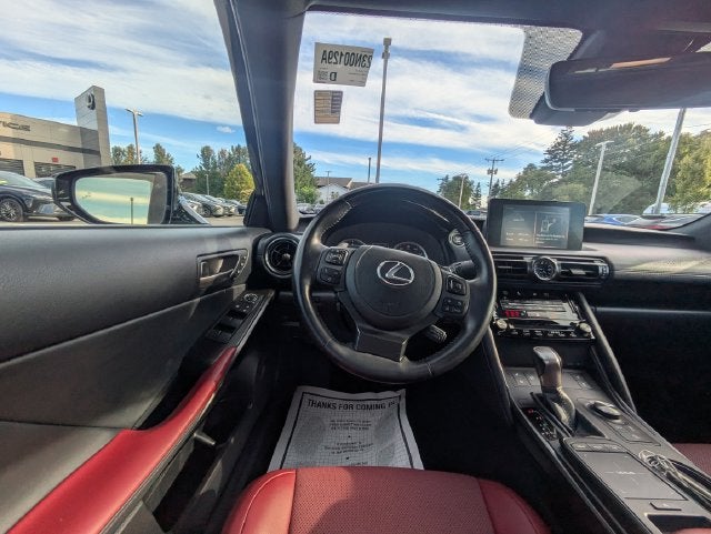 2024 Lexus IS 300