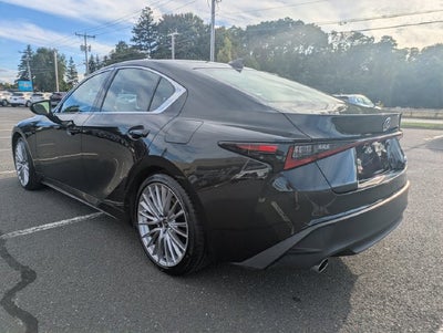 2024 Lexus IS 300