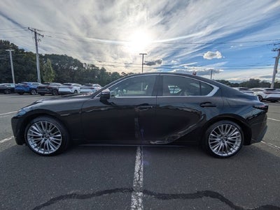 2024 Lexus IS 300