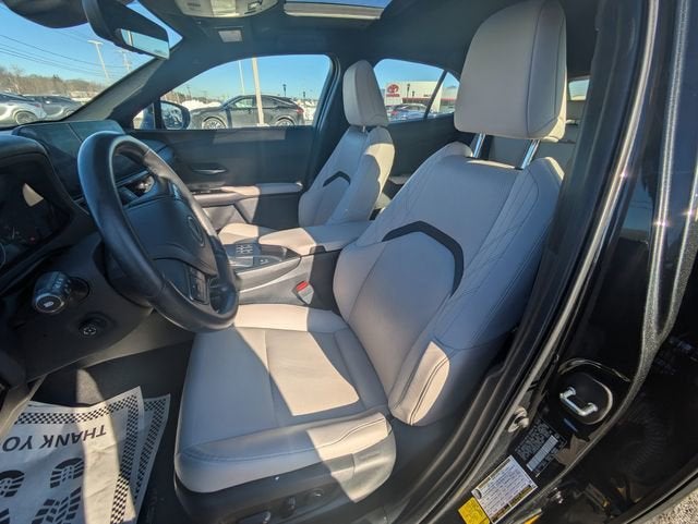 2023 Lexus UX 250h Premium