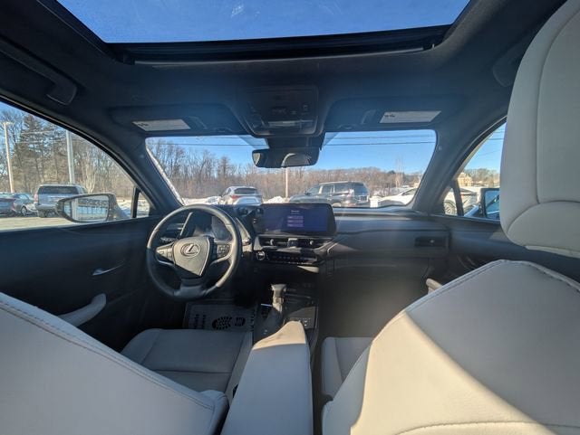 2023 Lexus UX 250h Premium