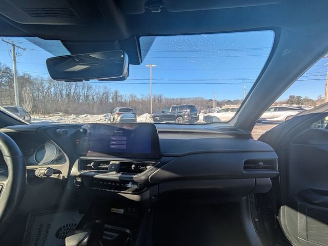 2023 Lexus UX 250h Premium