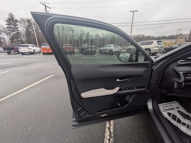 2024 Lexus UX 250h Premium