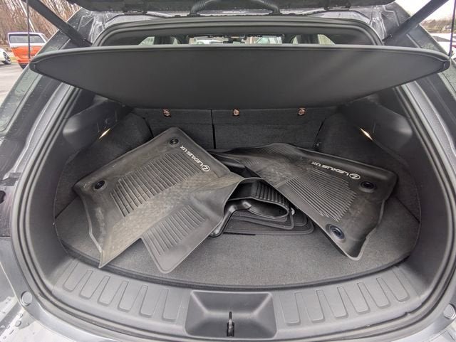 2024 Lexus UX 250h Premium